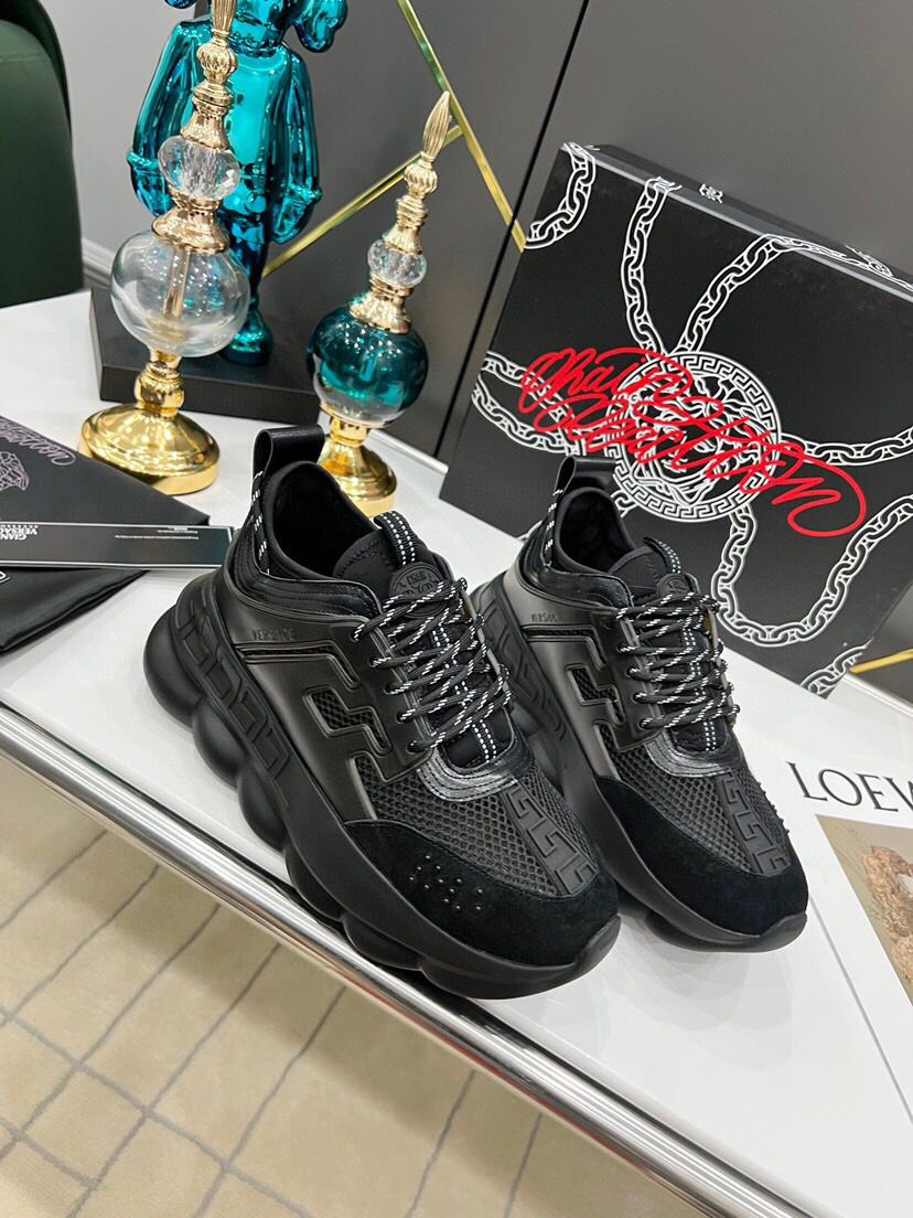 Versace Chain Reaction